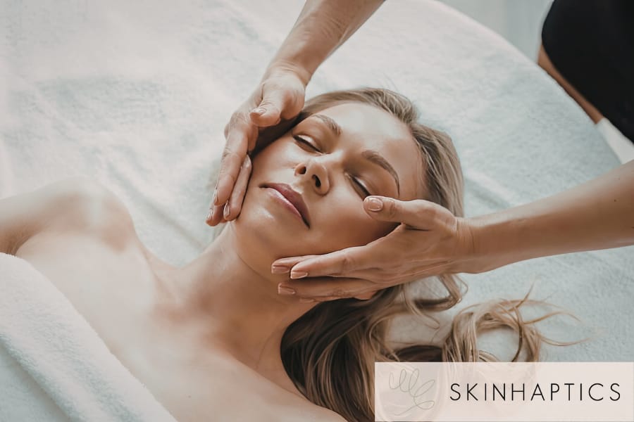 Bienfaits du massage Kobido old